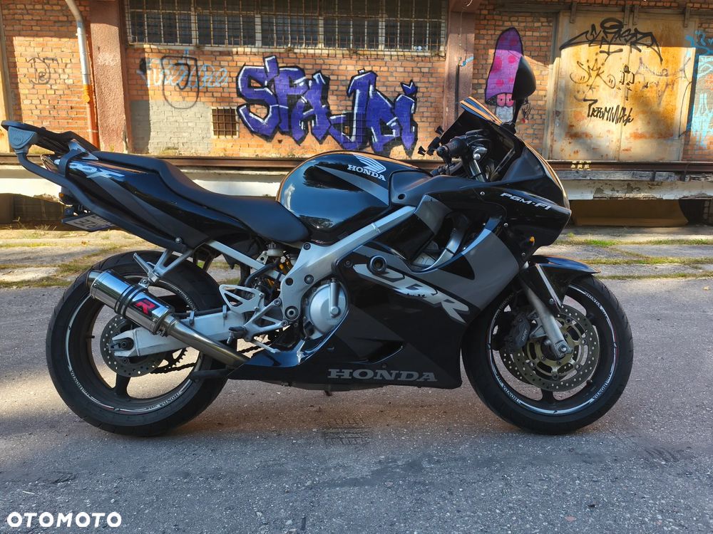 Honda CBR - 5