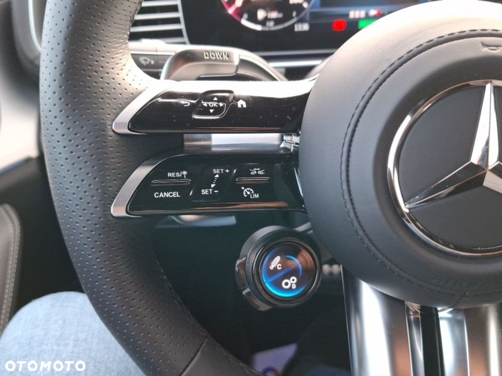 Mercedes-Benz GLE - 27