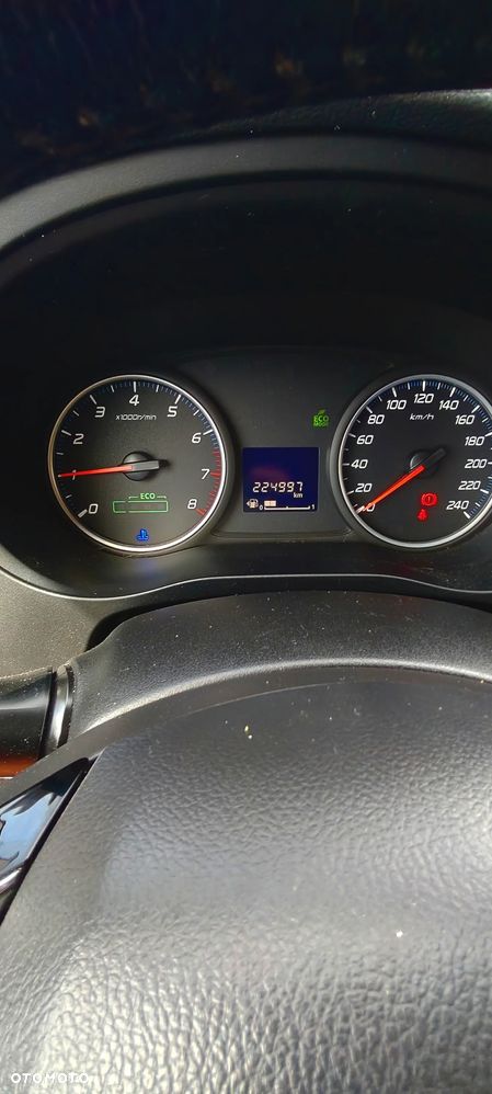 Mitsubishi Outlander 2.0 Invite + 2WD - 16