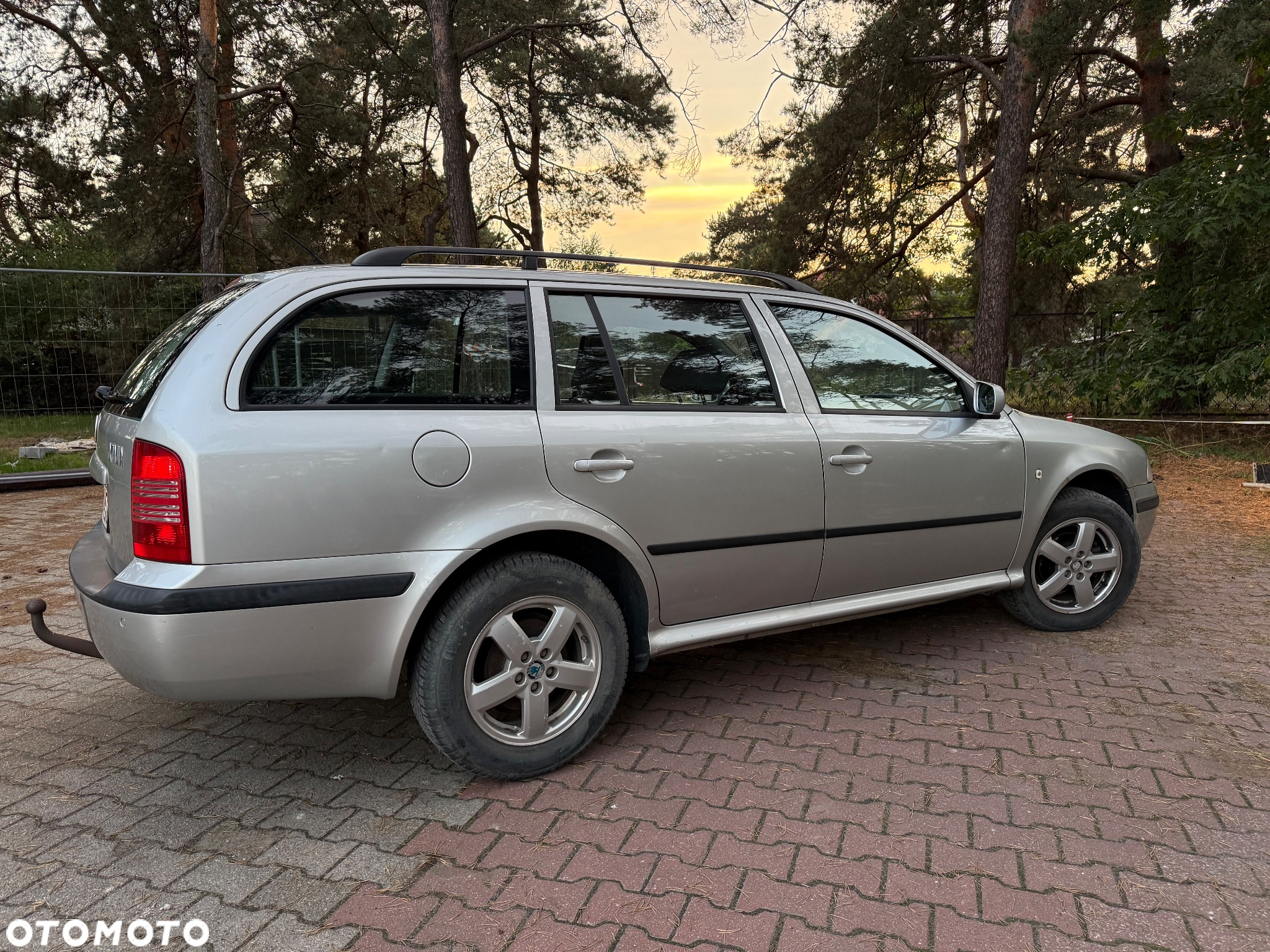 Skoda Octavia 1.6 Automatik Ambiente - 10