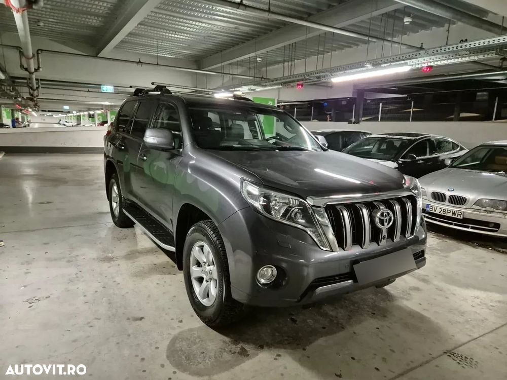 Toyota Land Cruiser 2.8l Turbo D-4D A/T AVS Luxury - 3