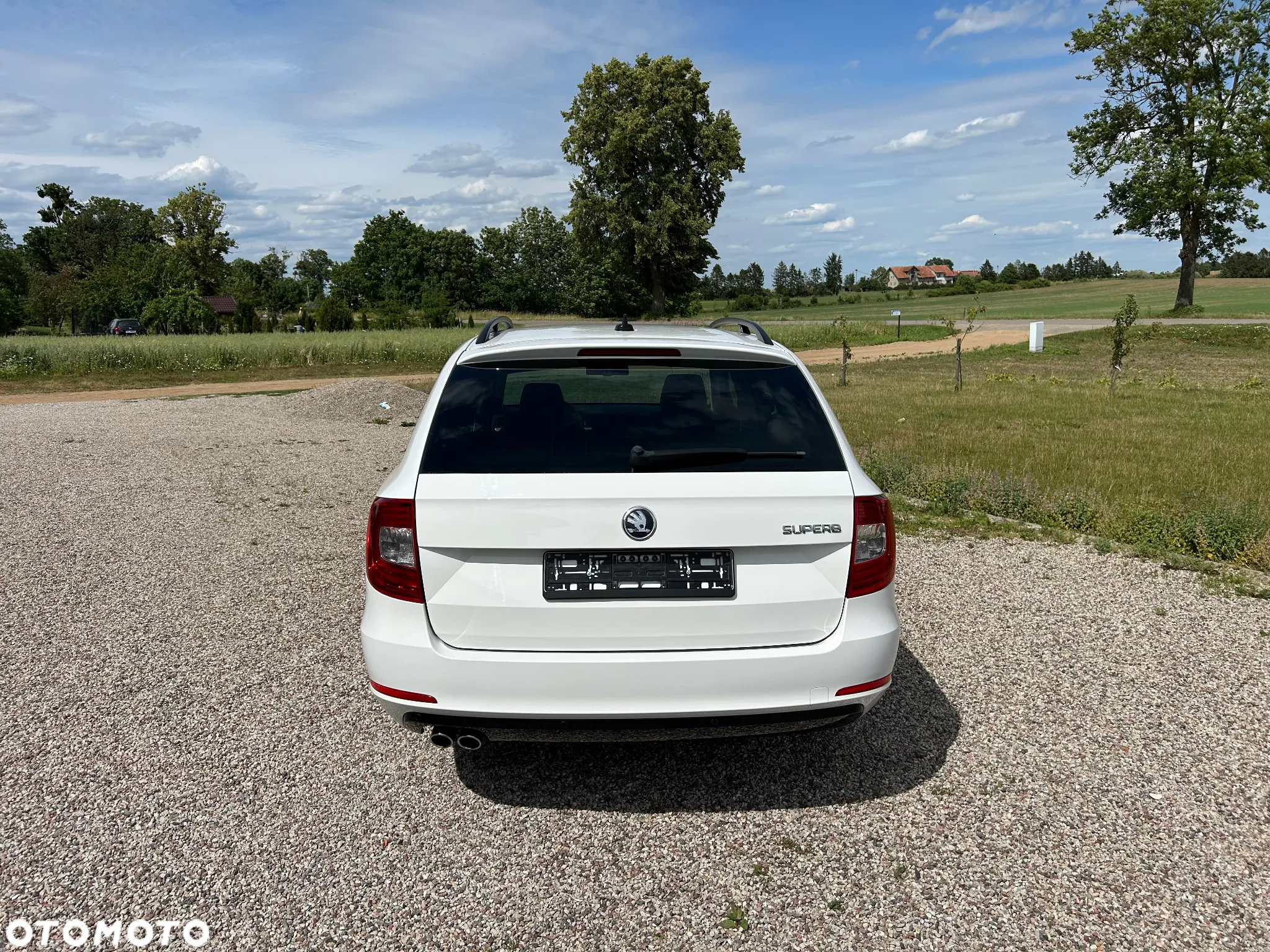Skoda Superb 2.0 TDI DSG Ambition - 7