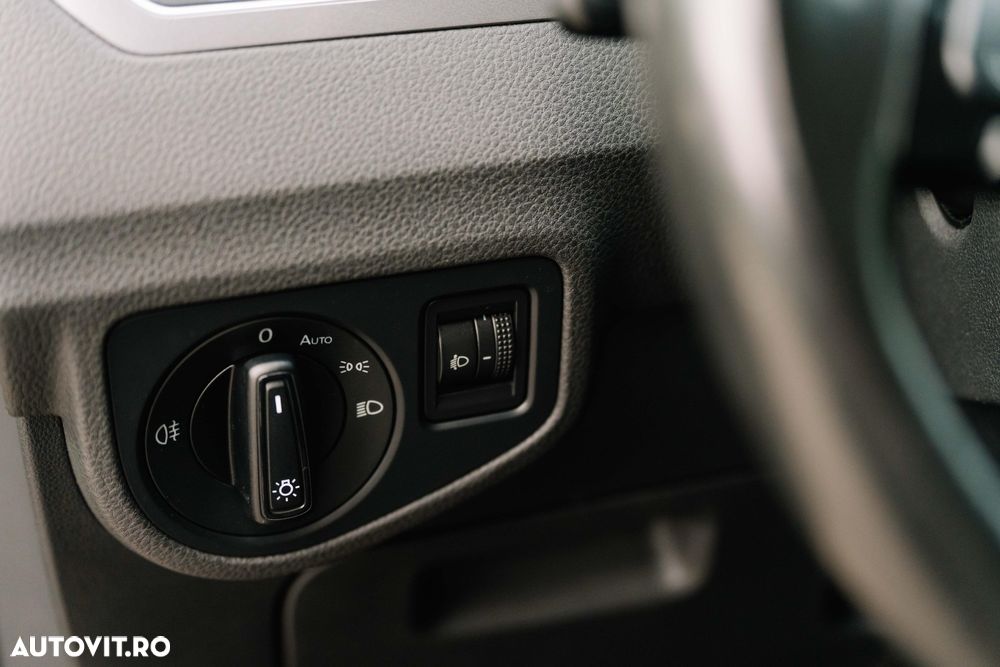 Volkswagen Golf 1.6 TDI DSG BMT Comfortline - 20