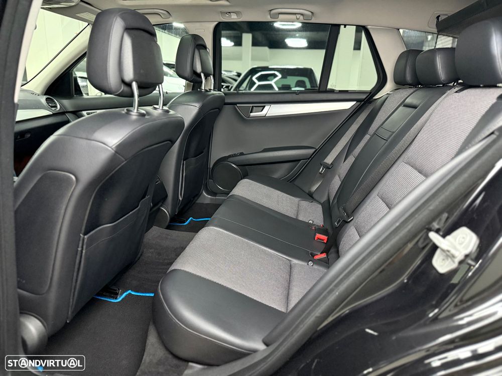 Mercedes-Benz C 220 BlueTEC Avantgarde Aut. - 24