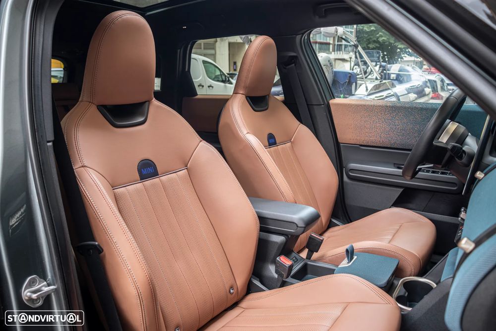MINI Countryman SE Favoured L - 30