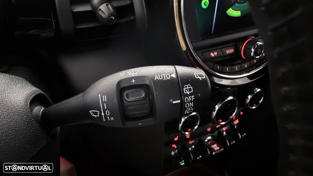 MINI 5 Portas Cooper Aut. - 16