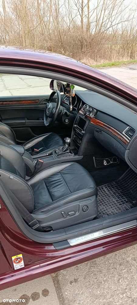Skoda Superb 2.0 TDI DSG Elegance - 9