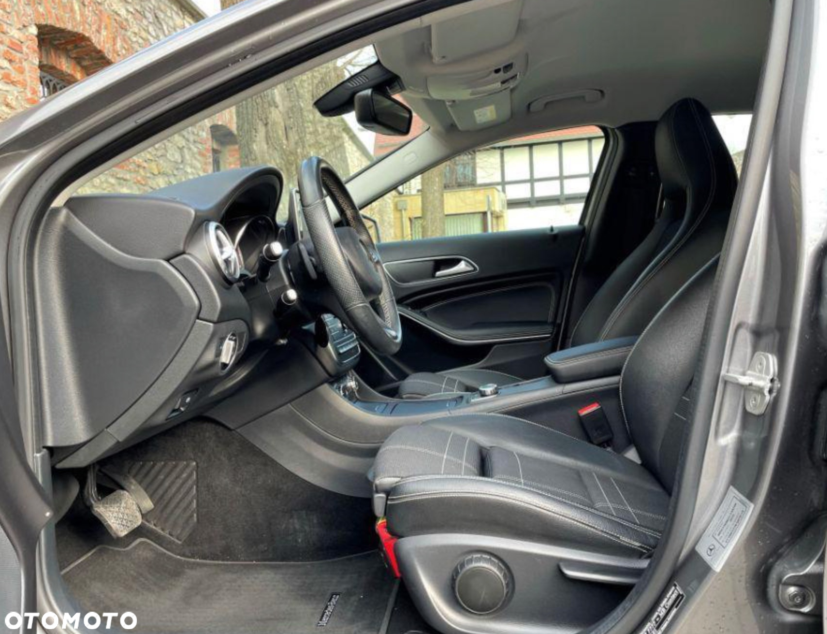 Mercedes-Benz GLA 200 (CDI) d 4-Matic - 2