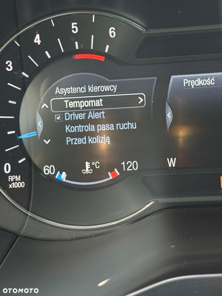 Ford S-Max 2.0 EcoBlue Titanium - 26