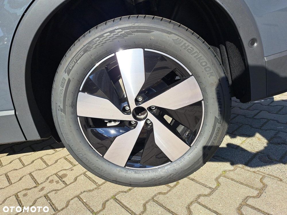 Volkswagen Tiguan - 18