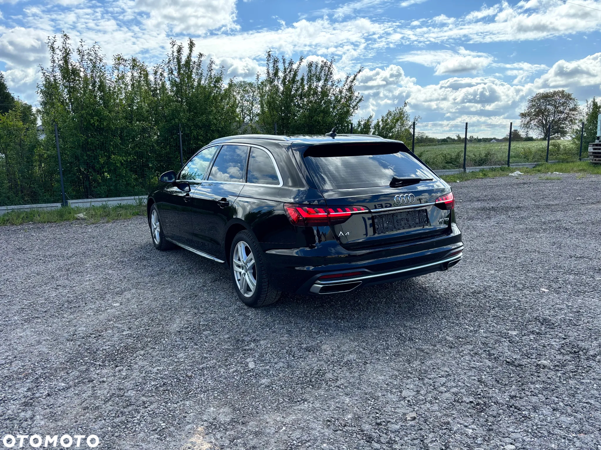 Audi A4 Avant 40 TDI S tronic - 5