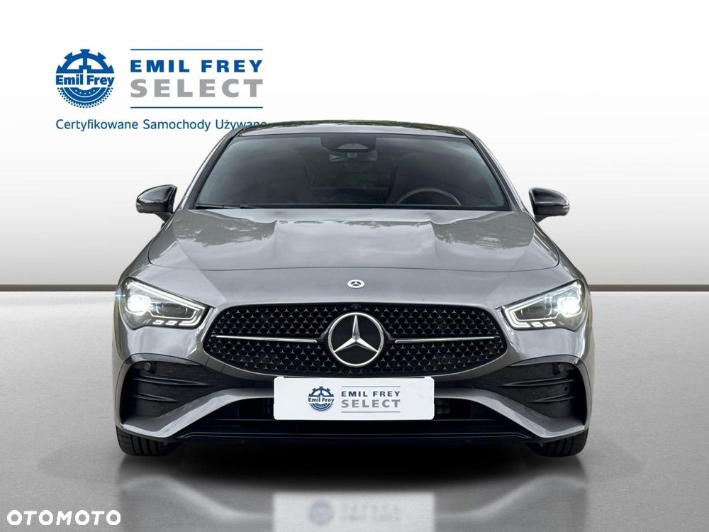 Mercedes-Benz CLA - 9