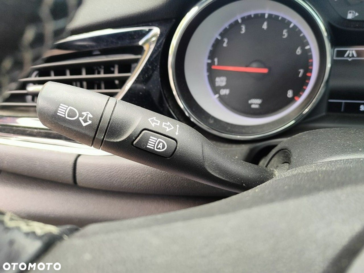 Opel Insignia - 23