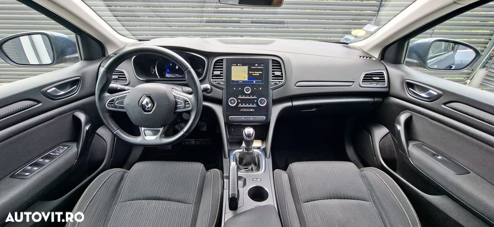 Renault Megane BLUE dCi Limited - 4
