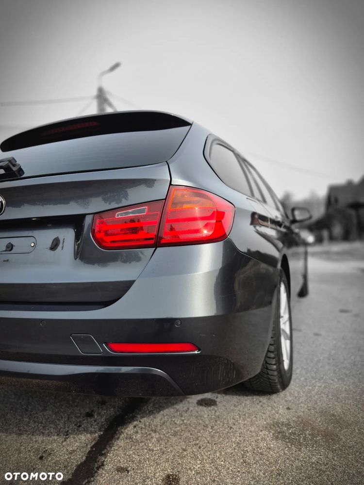 BMW Seria 3 316d - 26