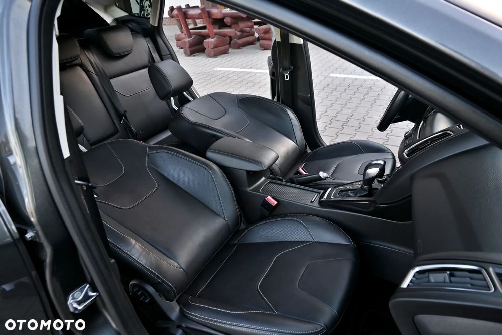 Ford Focus 1.5 EcoBoost Titanium X - 25