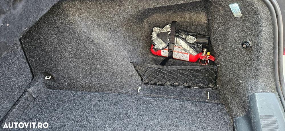 Skoda Octavia 2.0 TDI Ambiente - 13