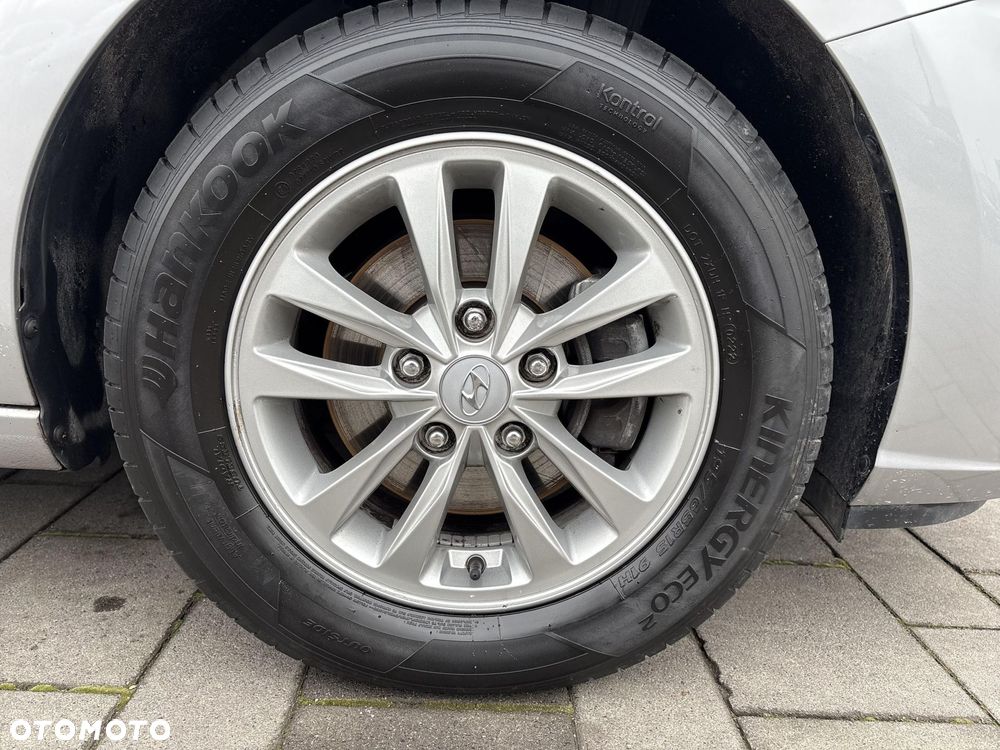 Hyundai i30 1.5 DPI Modern - 18