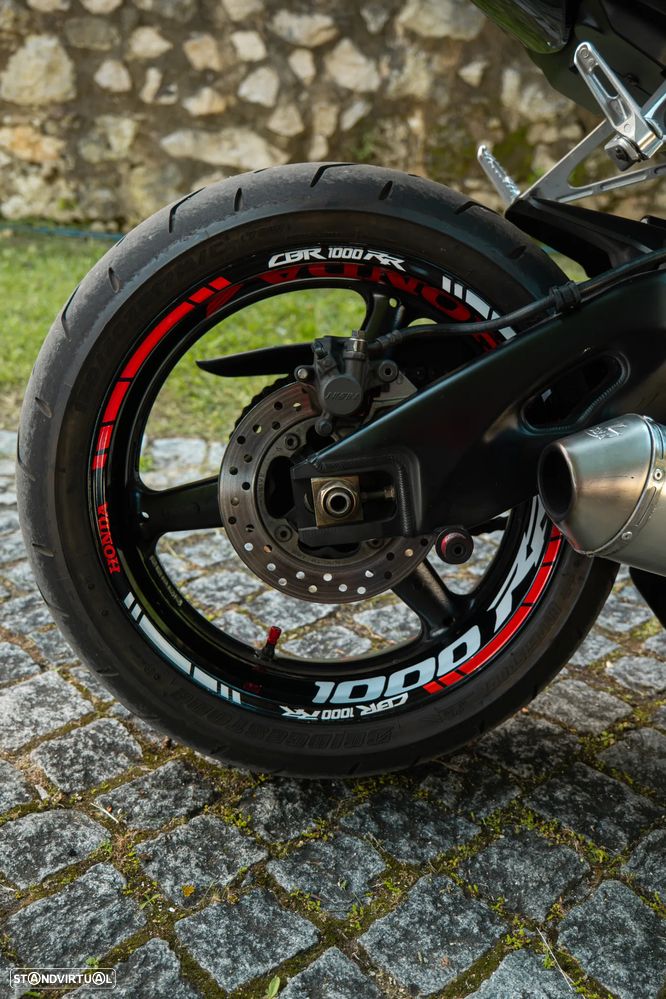 Honda CBR fireblade - 3