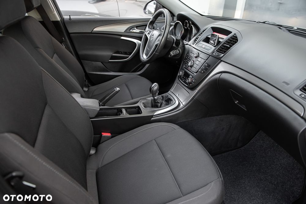 Opel Insignia - 27