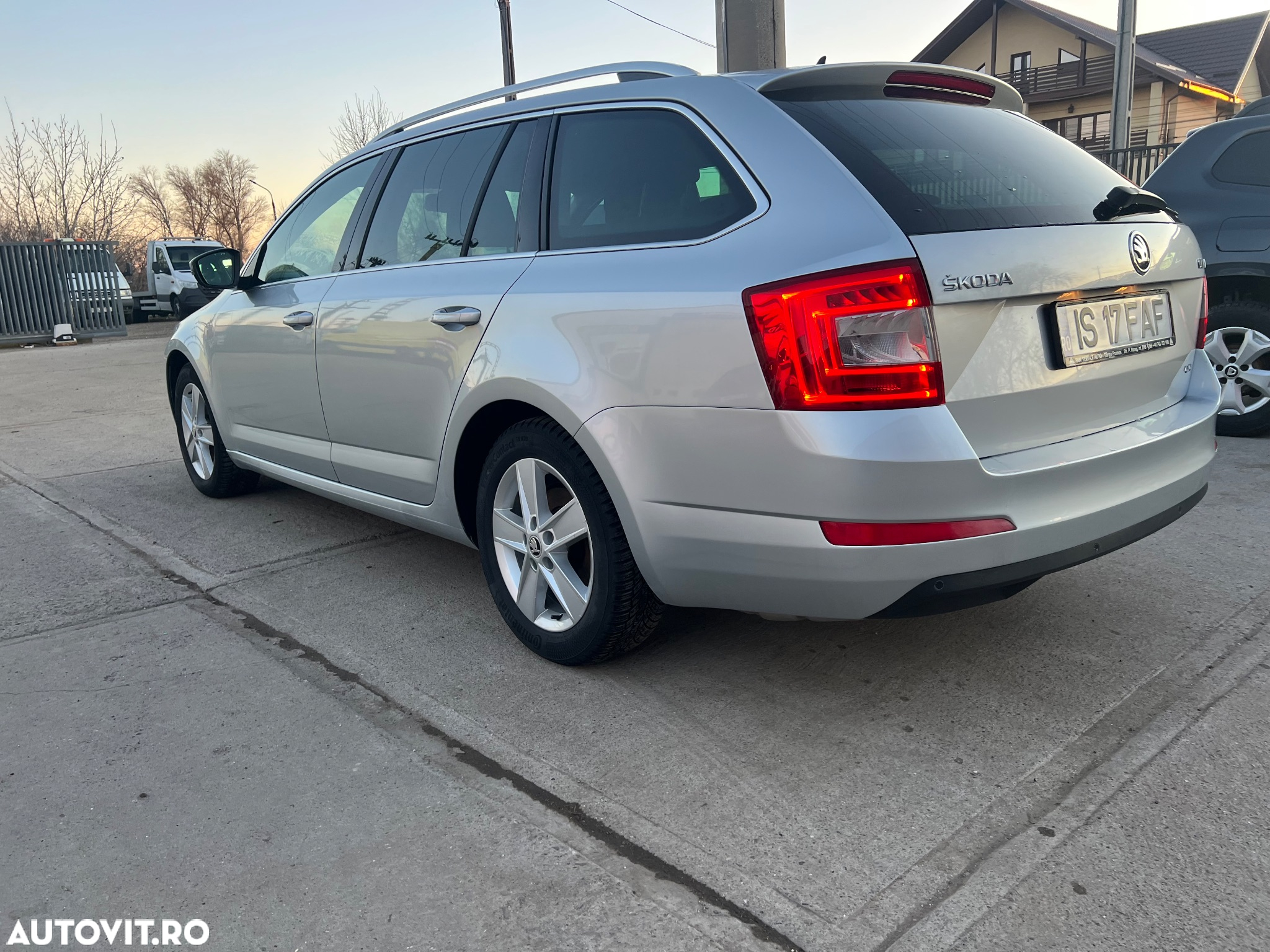 Skoda Octavia 2.0 TDI (Green tec) 4x4 Ambition - 18