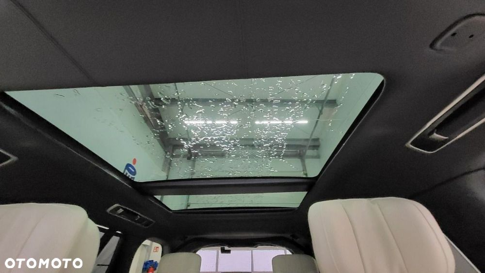 Land Rover Range Rover - 34