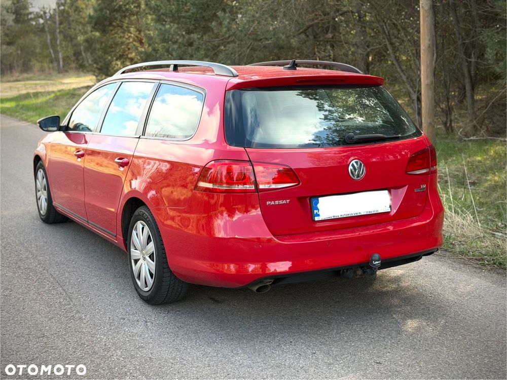 Volkswagen Passat 1.6 TDI DPF BlueMot Trendline - 3