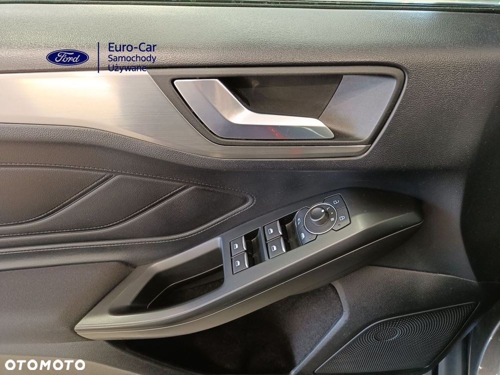 Ford Focus 1.0 EcoBoost mHEV Titanium - 27