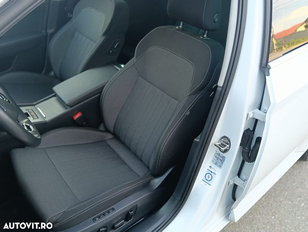 Skoda Superb 2.0 TDI DSG Sportline - 15