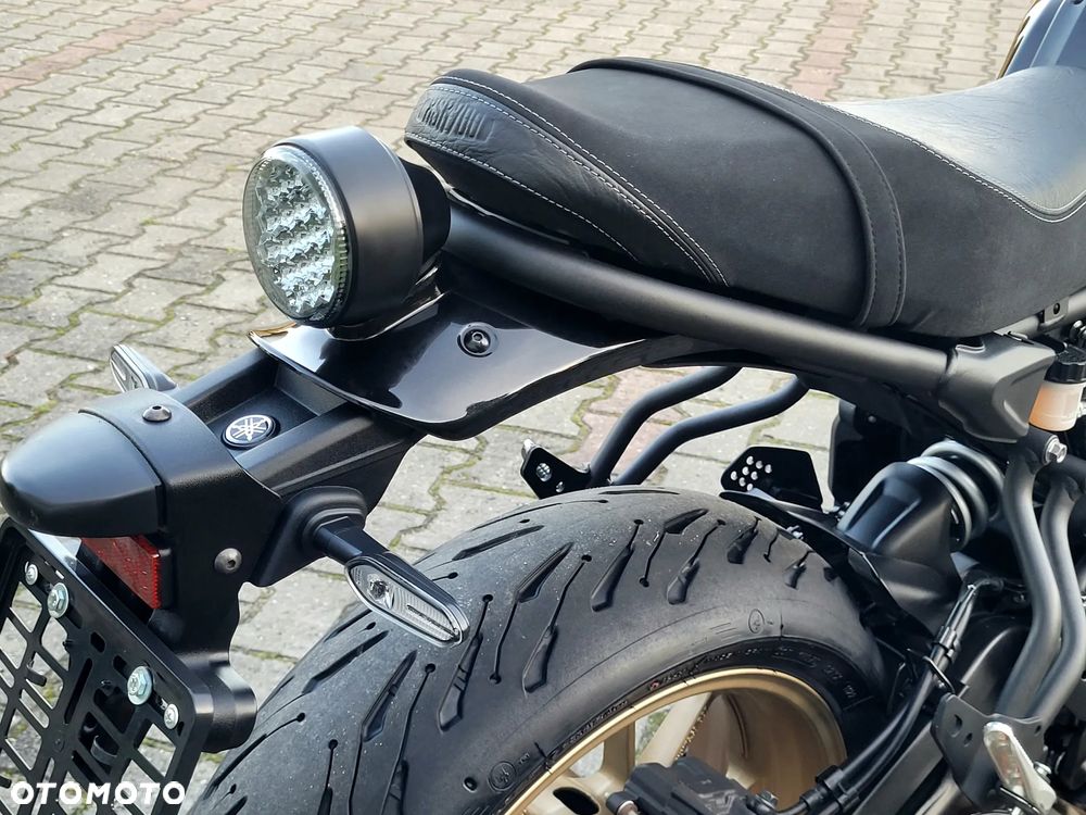Yamaha XSR - 12