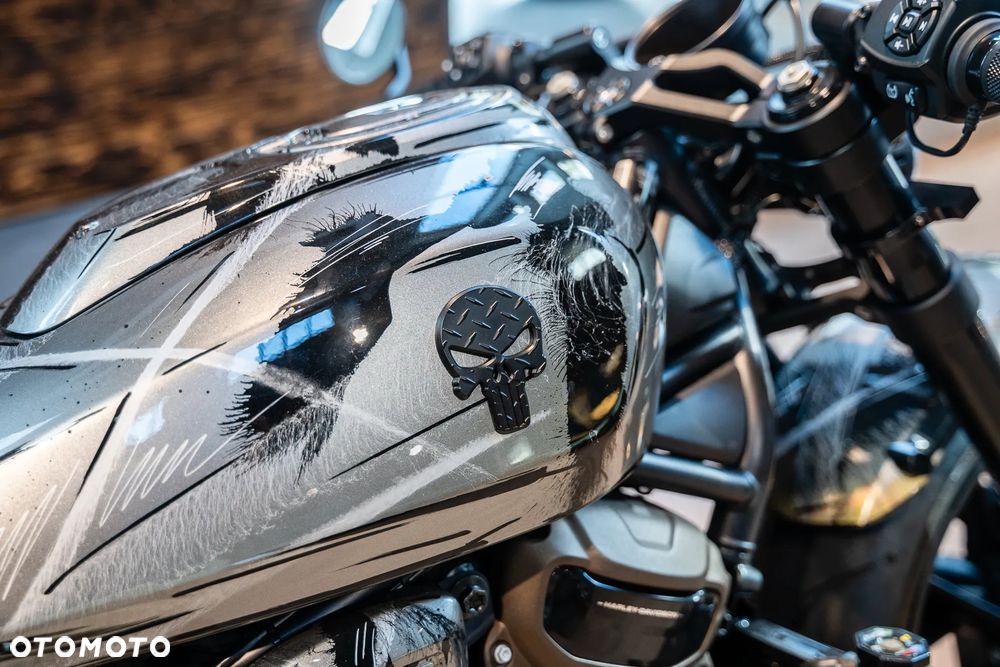Harley-Davidson Sportster - 19