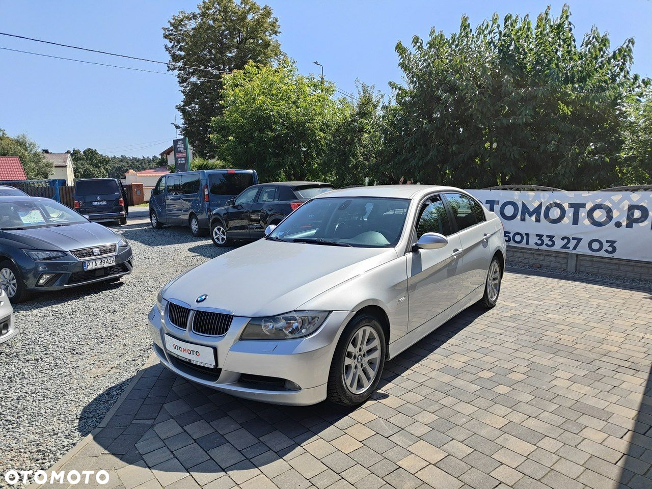 BMW Seria 3 318i - 2