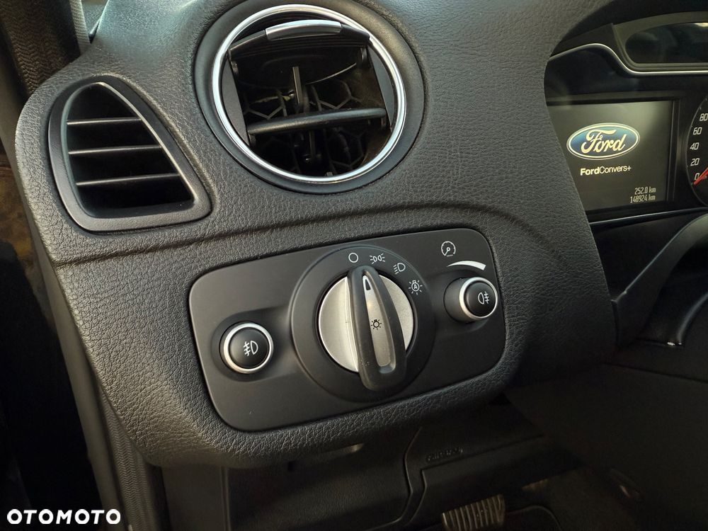 Ford S-Max 2.0 TDCi DPF Titanium - 29