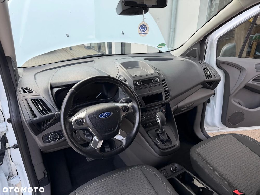 Ford Tourneo Connect Grand - 9
