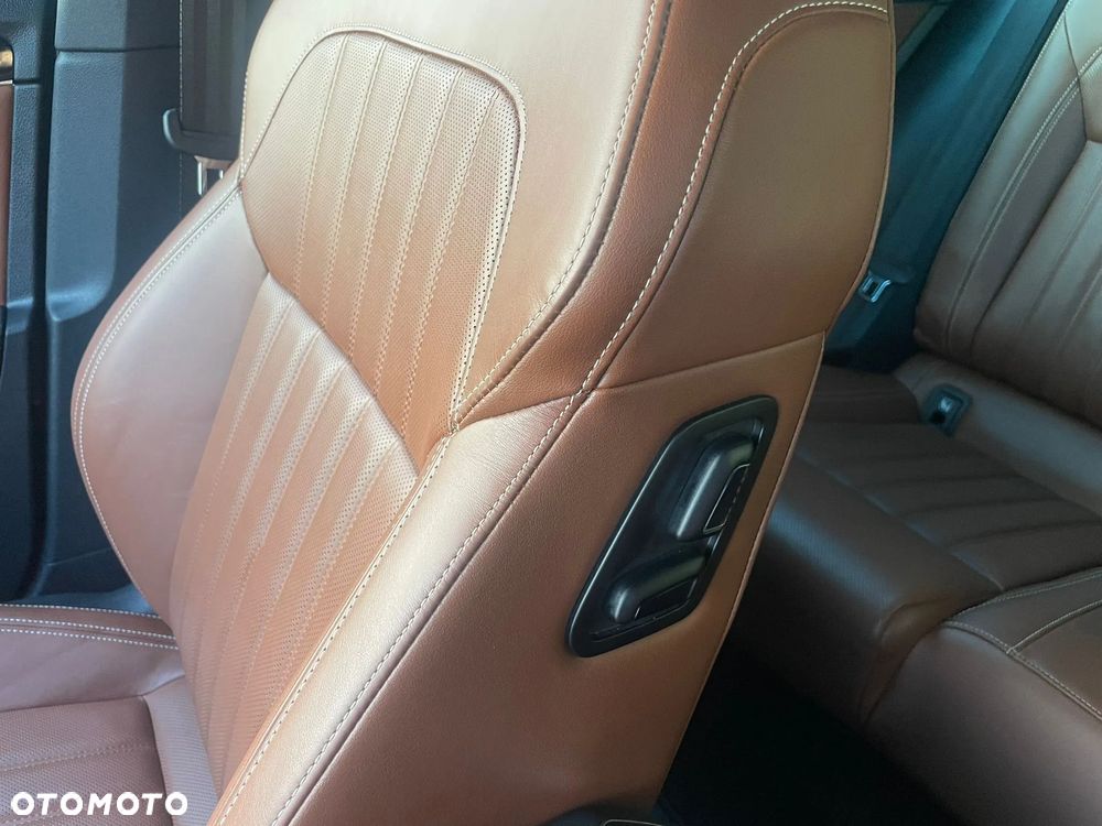 Skoda Superb 1.4 TSI Plug-In Hybrid L&K DSG - 17