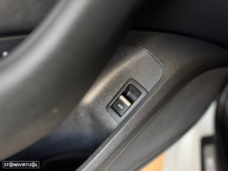 Audi A4 35 TDI S line S tronic - 18