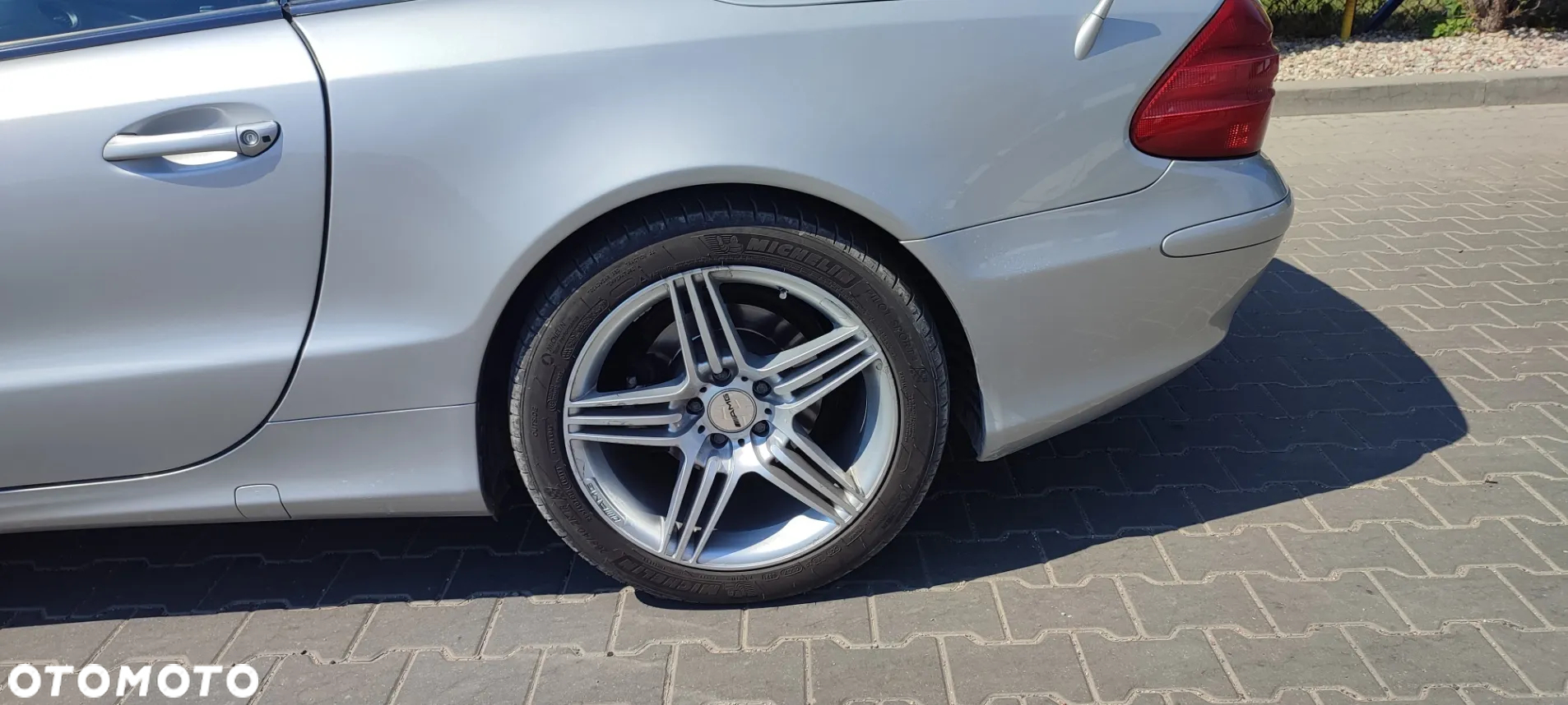 Mercedes-Benz SL 500 - 10