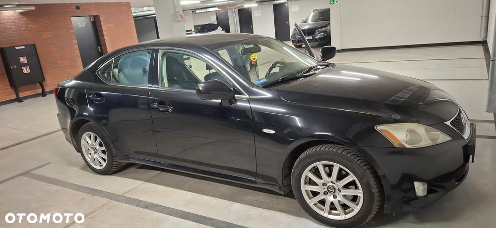 Lexus IS 220 D Prestige - 4