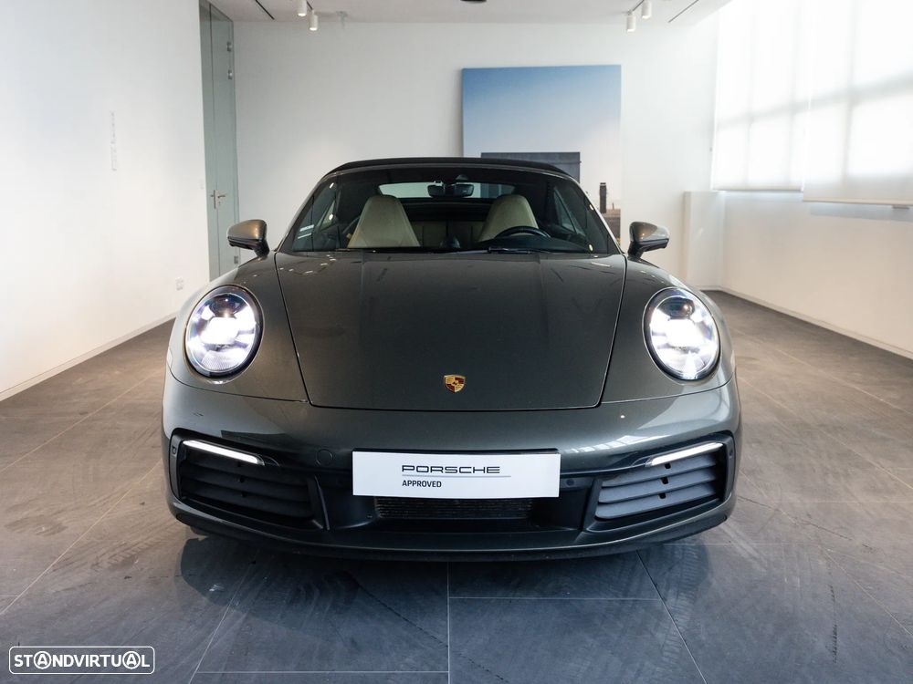 Porsche 911 (992) Carrera 4S PDK - 11