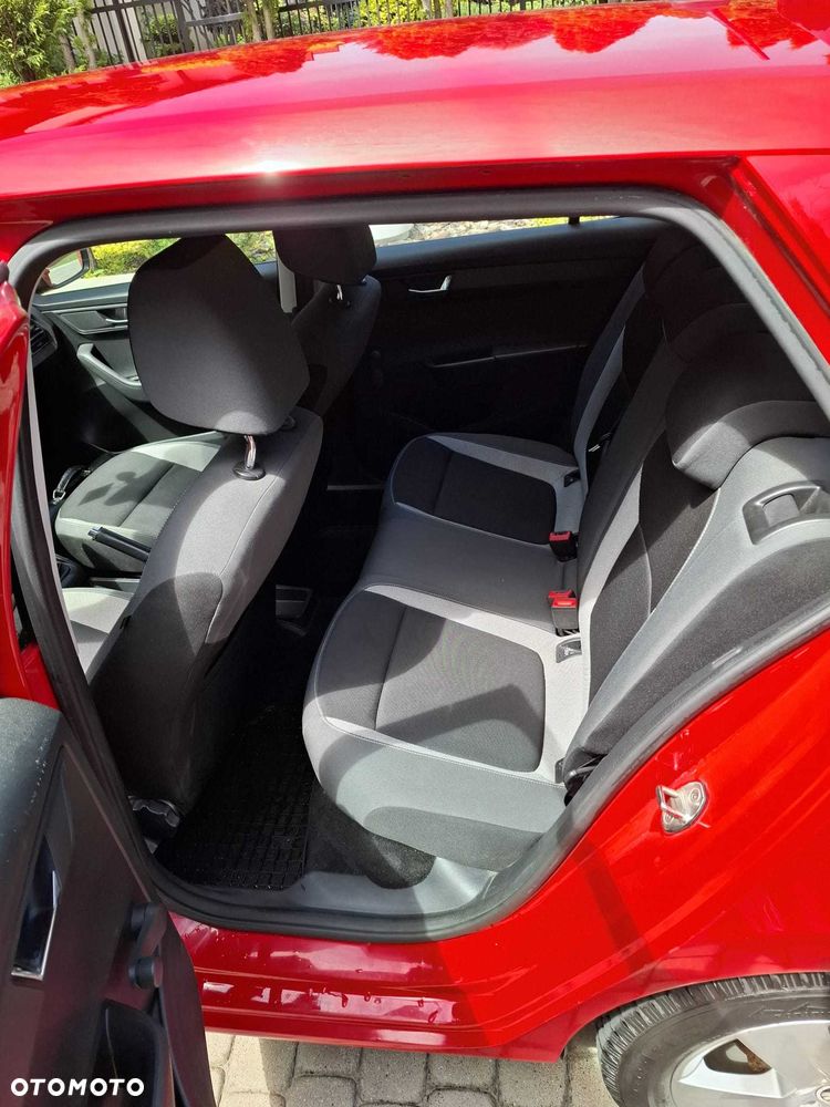 Skoda Fabia - 8