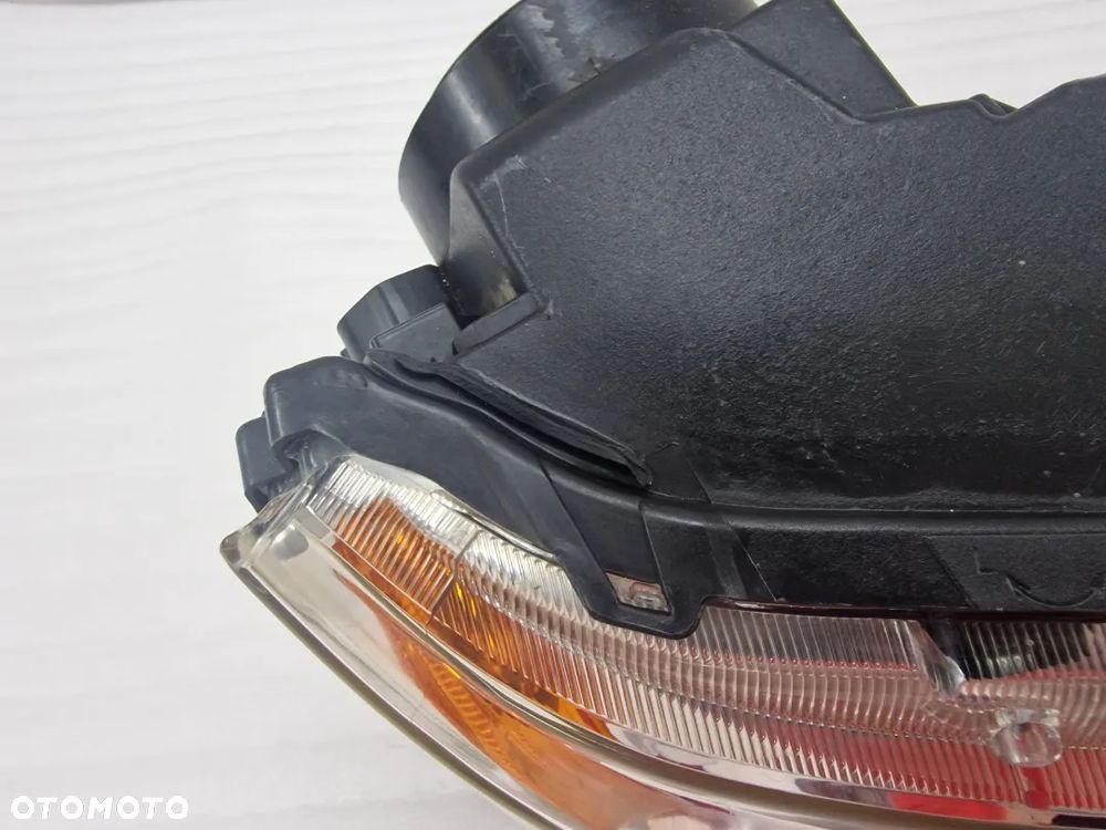 SUZUKI GRAND VITARA II 06- USA PRAWA LAMPA PRZEDNIA PRZÓD , NR KOITO 100-59079 , NR AUKCJI LL457 - 9