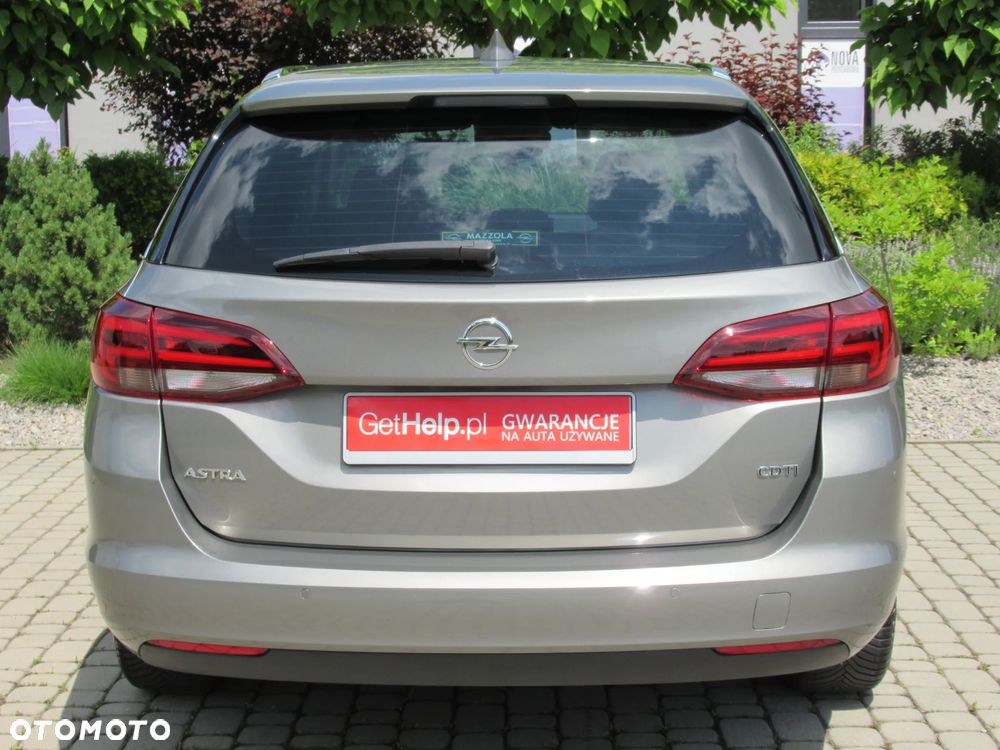 Opel Astra 1.6 D Start/Stop Sports Tourer Innovation - 4