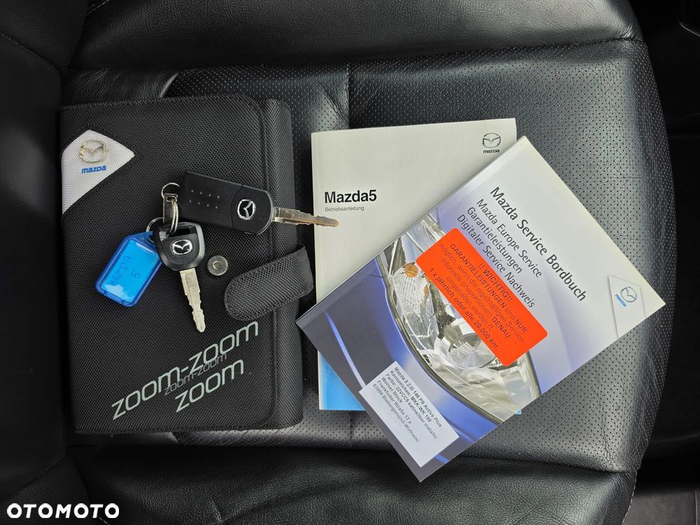 Mazda 5 2.0 Exclusive - 24