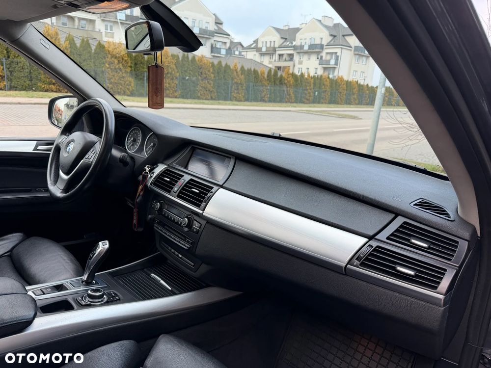 BMW X5 - 12