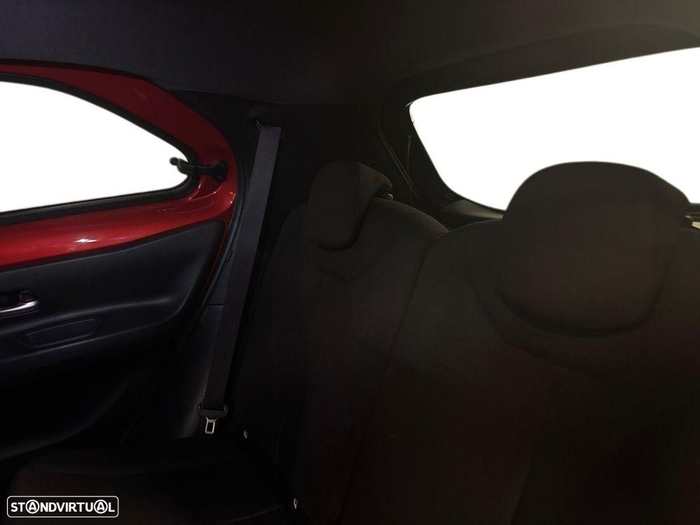 Toyota Aygo X 1.0 Pulse CVT - 11