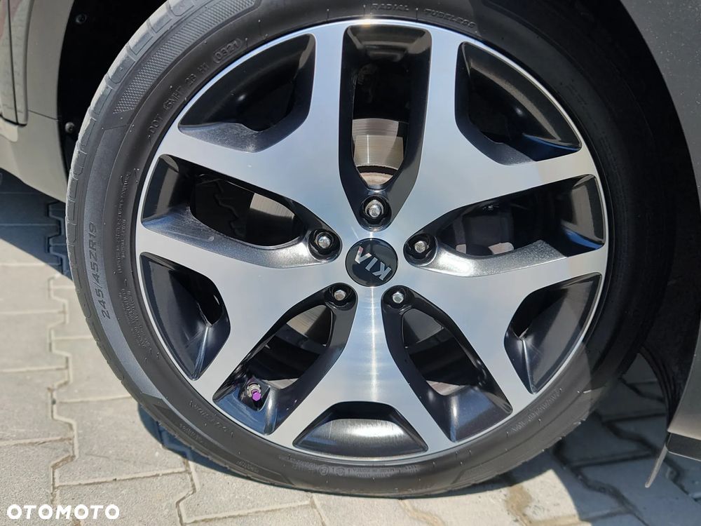 Kia Sportage 2,0 CRDI AWD GT Line - 17