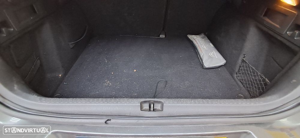 Citroën C4 1.6 HDi Seduction - 14