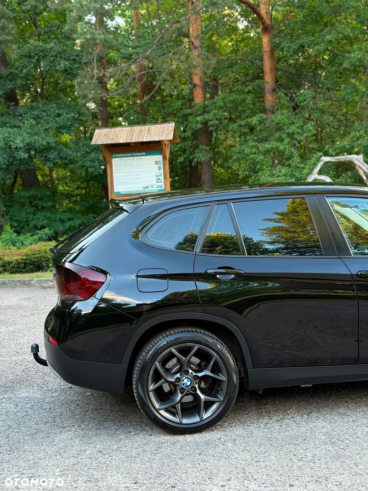 BMW X1 sDrive18d xLine - 12
