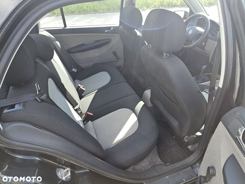 Skoda Fabia 1.4 16V Mint - 8