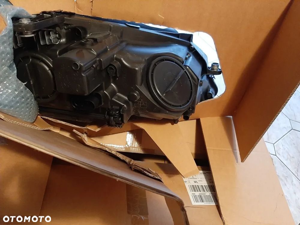 Lampa przednia lewa - 4